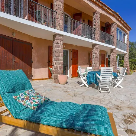 Rez De Avec Jardin Vue فيلة