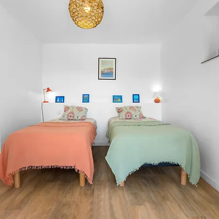 Rez De Avec Jardin Vue *