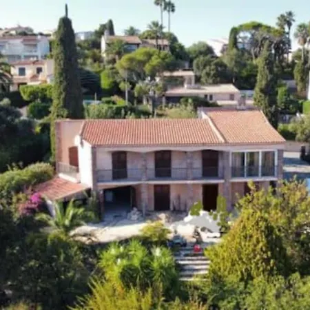 Rez De Avec Jardin Vue Villa Frejus