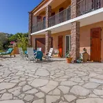 Rez De Avec Jardin Vue