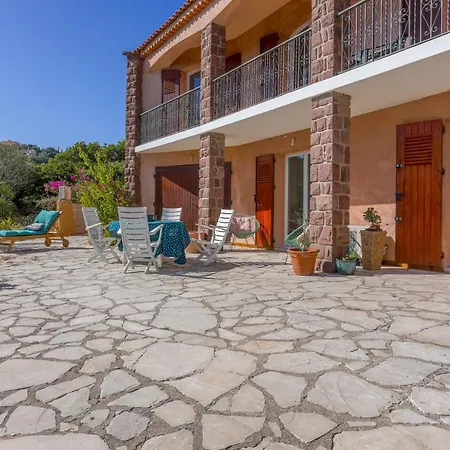 Rez De Avec Jardin Vue Villa