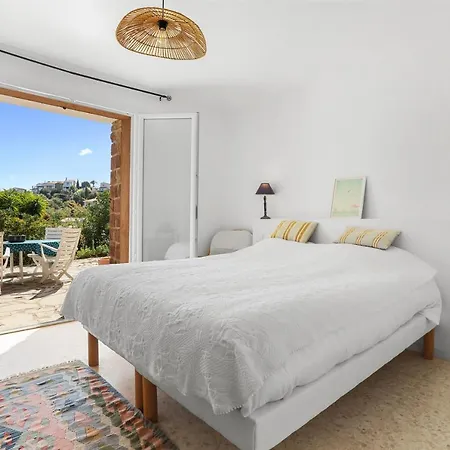 Villa Rez De Avec Jardin Vue Frejus