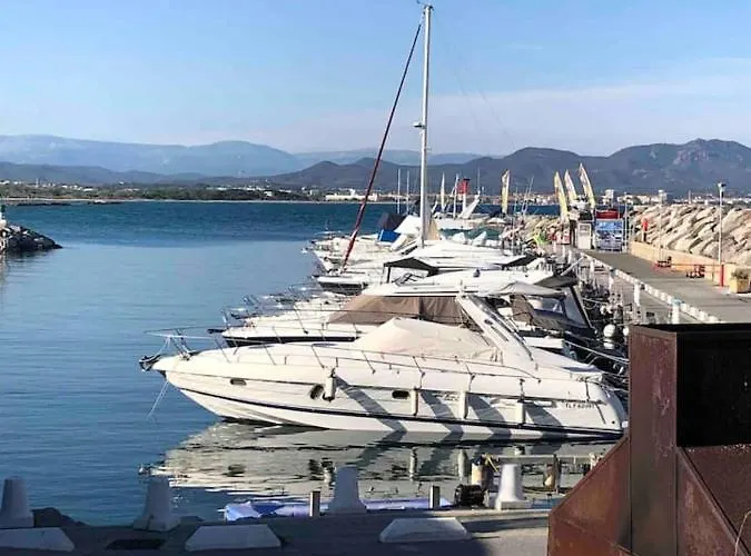 Villa Rez De Avec Jardin Vue *