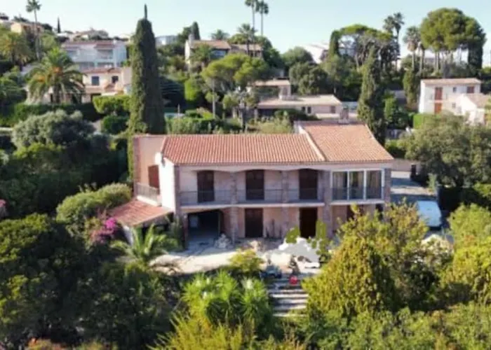 Rez De Avec Jardin Vue Fréjus