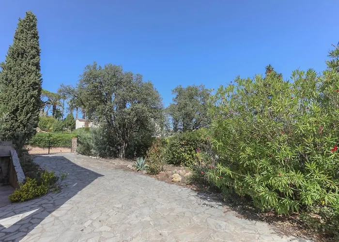 Villa Rez De Avec Jardin Vue Fréjus